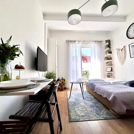 Na Grobli, Przy Kladce Zwierzynieckiej Apartment *